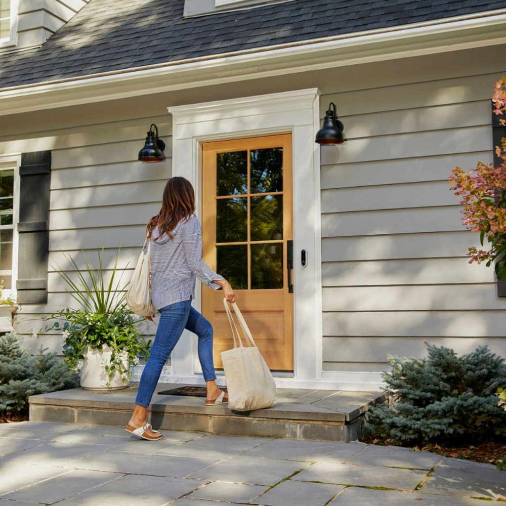 Arlo Essential Video Doorbell Wire-Free |HD Video, 180° View, Night Vision, 2-Way Audio | 6-Months Battery Life | Direct to Wi-Fi, No Hub Needed | Wire-Free or Wired | Black | AVD2001B