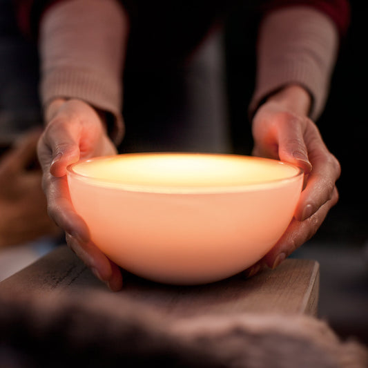 Philips Hue - Go 2.0 Portable Light, White and Color Ambiance